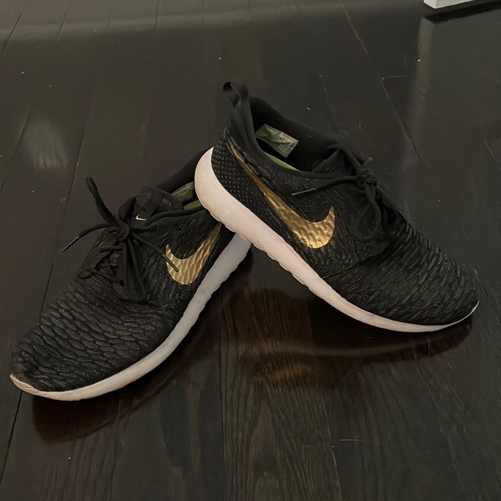 Customized Nike ID lifestyle sneakers